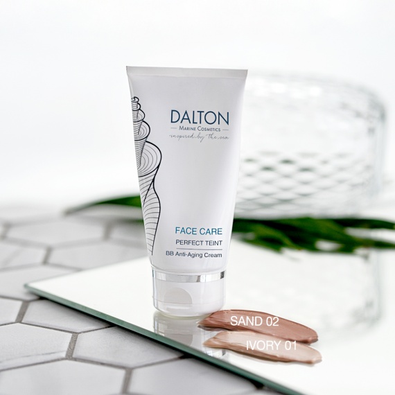 Face care perfect complexion BB sand 02 anti-aging tinted cream 